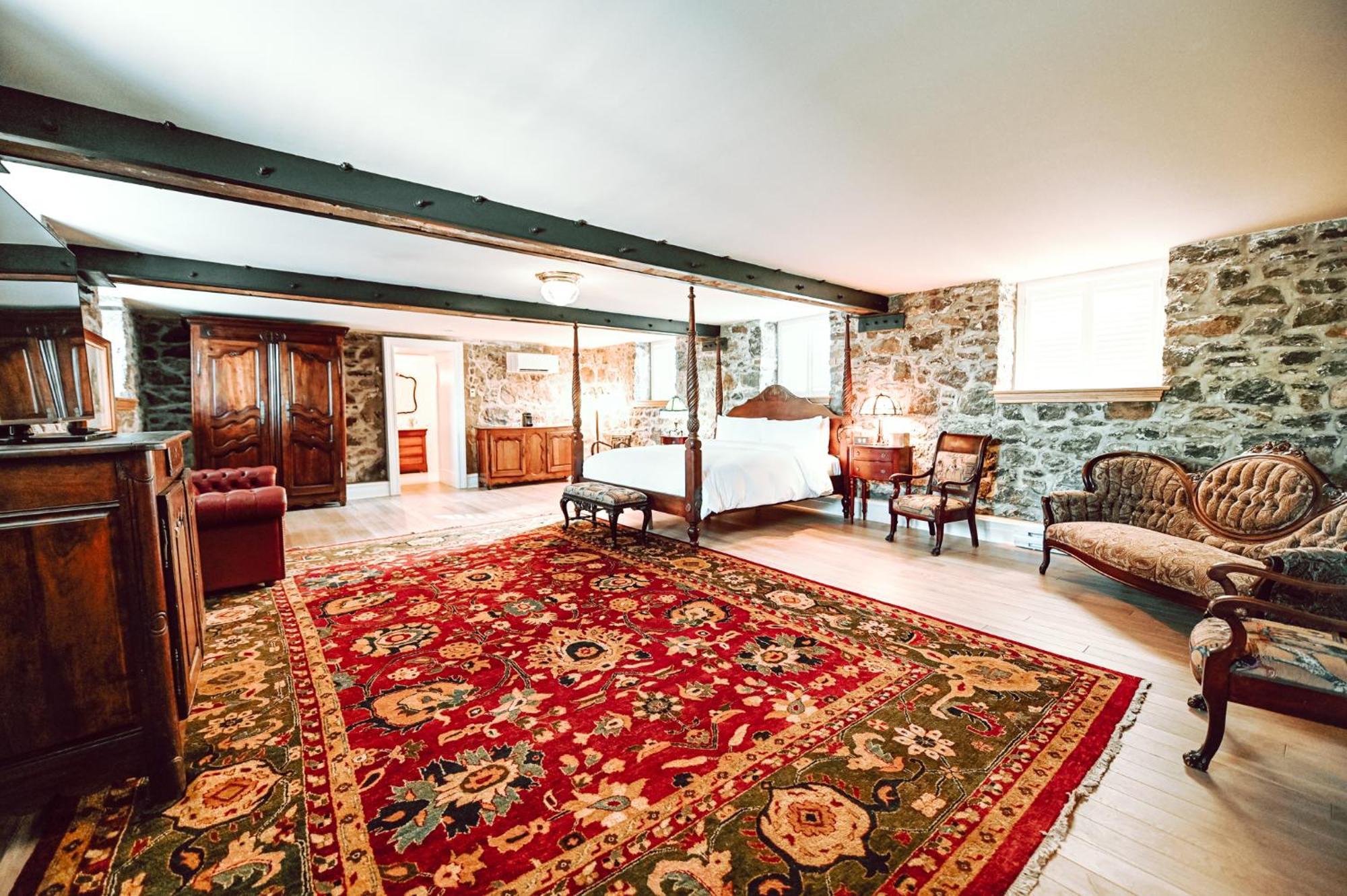 Hotel Stonehaven Le Manoir Sainte-Agathe-des-Monts Exterior foto